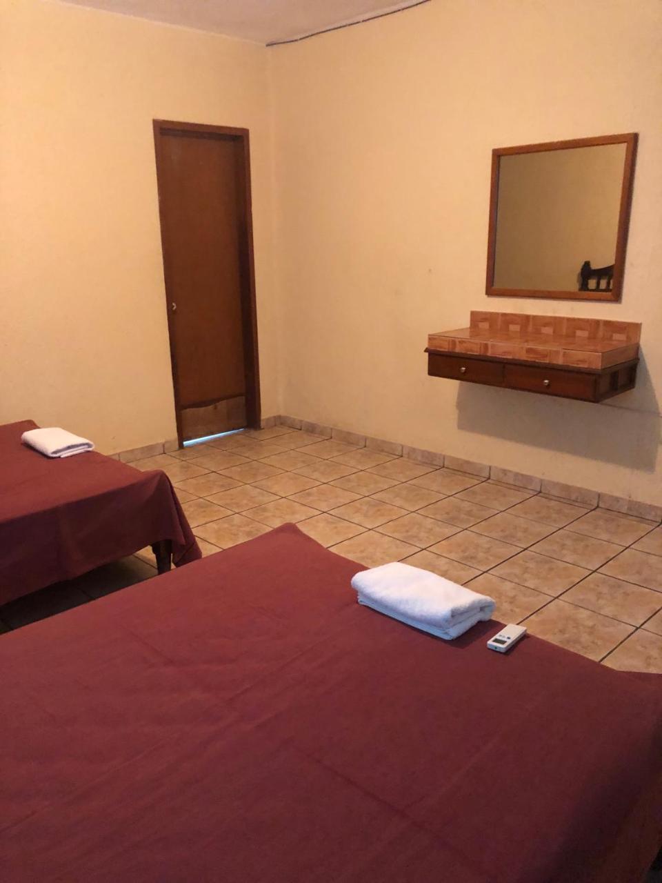 Hotel Rivera Del Rio La Pesca Luaran gambar